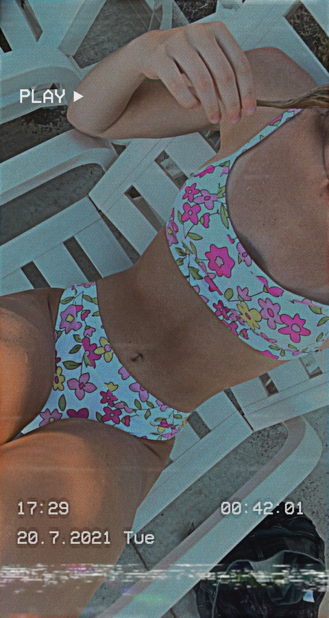 OnlyFans başlık resmi meganrose.ee