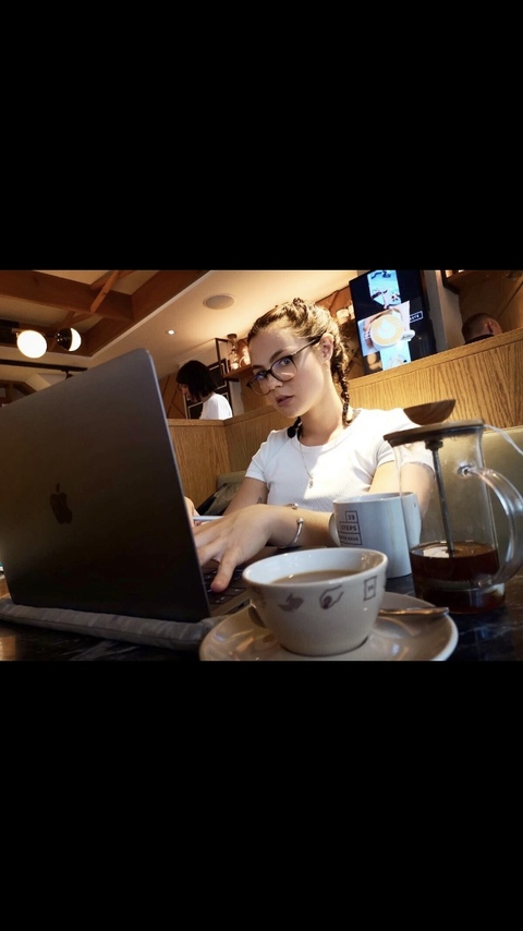 Imagem do cabeçalho do OnlyFans megartron