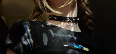 ओनलीफैंस हेडर चित्र mimizn