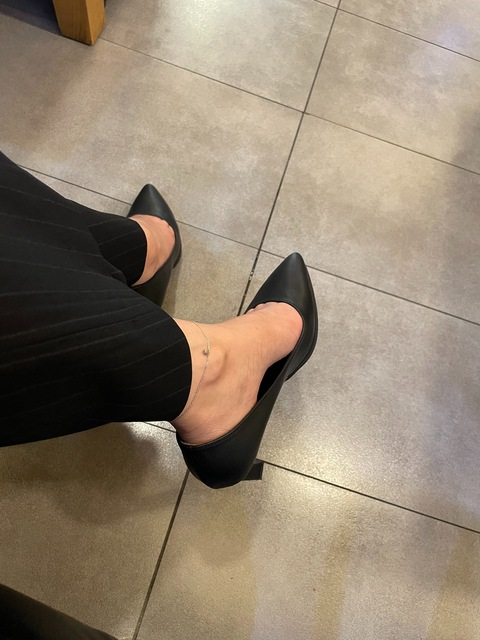 صورة رأس OnlyFans mina365