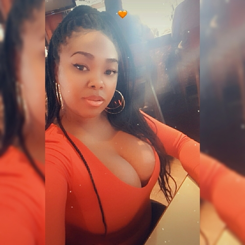 ओनलीफैंस हेडर चित्र miss.chinadoll01