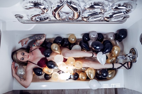 Gambar header OnlyFans missdanii