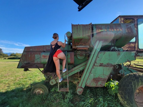 ओनलीफैंस हेडर चित्र missladyp