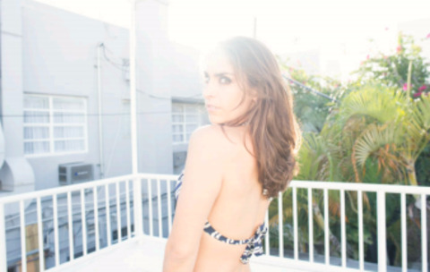 Imagen del encabezado de OnlyFans de modernmrsmaisel