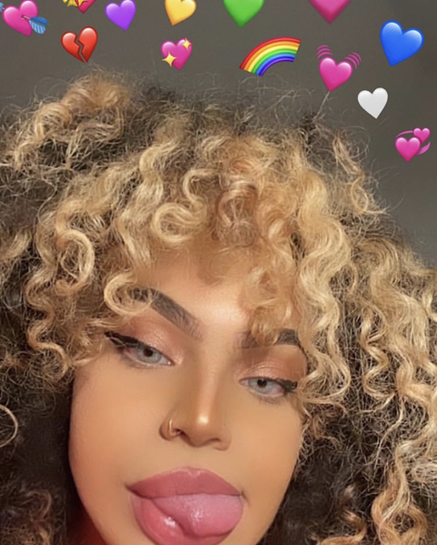 OnlyFans header picture monicadobrasil