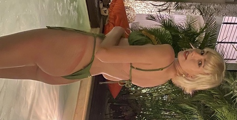 Image d'en-tête OnlyFans moregano