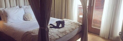 ओनलीफैंस हेडर चित्र msbarbiemaryse