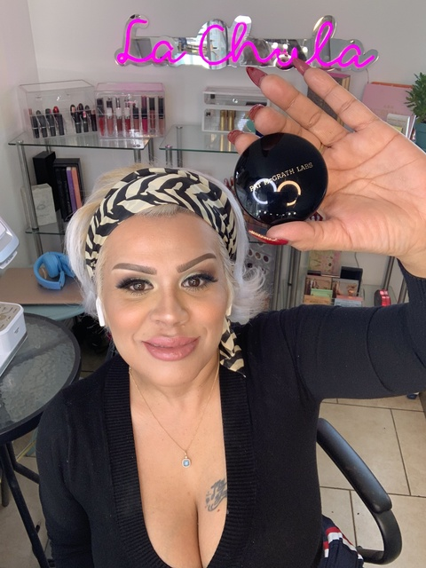 Imagen del encabezado de OnlyFans de myralachula