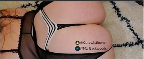 OnlyFansのヘッダー画像 mzbackwoods