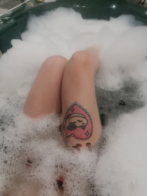 OnlyFans header picture naannylee