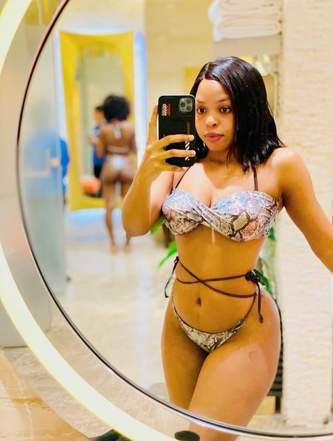 OnlyFans header picture natalie