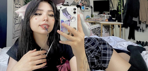 ओनलीफैंस हेडर चित्र nataliexking