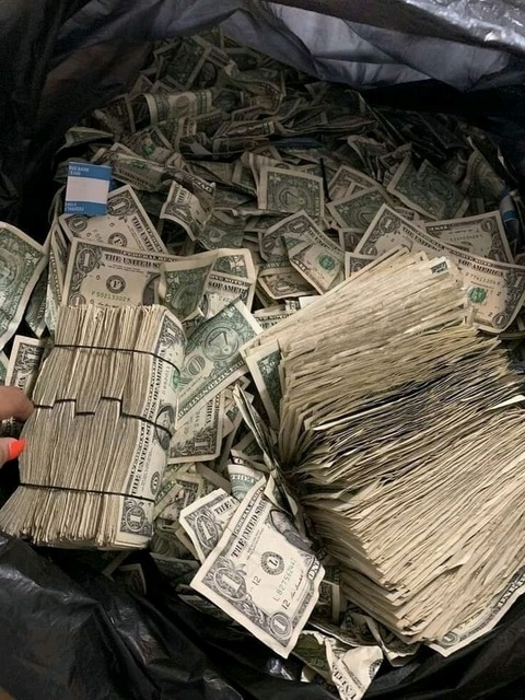 Image d'en-tête OnlyFans neruvbesg