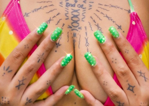 OnlyFans Titelbild nesiantink