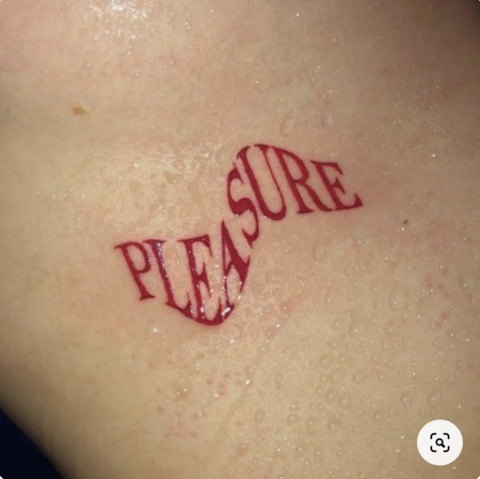 OnlyFans Titelbild nikkithikki