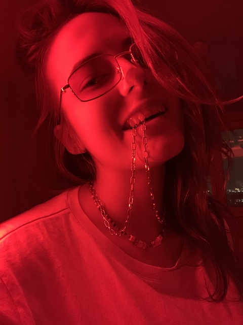 صورة رأس OnlyFans nikolkoulen