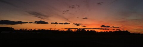 Imagem do cabeçalho do OnlyFans notchilllorn