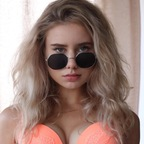 ओनलीफ़ैंस प्रोफ़ाइल चित्र nst.crawford