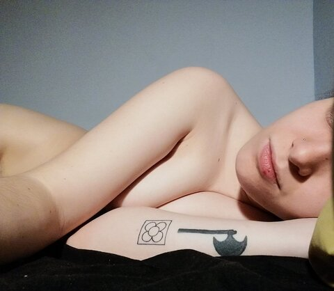 Снимка на заглавието на OnlyFans oco_xeic