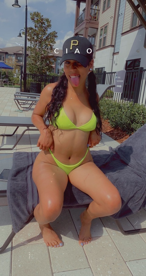 Gambar header OnlyFans onlypureangell