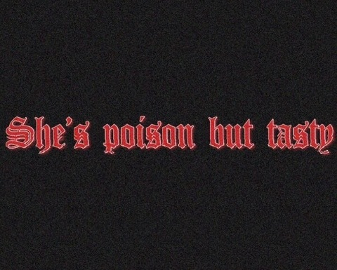 ओनलीफैंस हेडर चित्र opheliabby