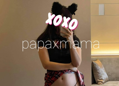 Imagen del encabezado de OnlyFans de papaxmama