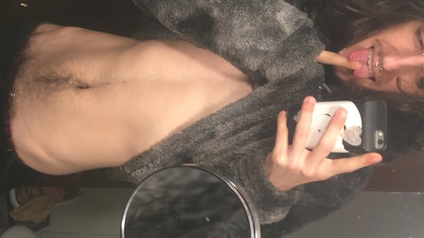 Imagen del encabezado de OnlyFans de paranoidd