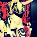 ओनलीफ़ैंस प्रोफ़ाइल चित्र petitepixie69