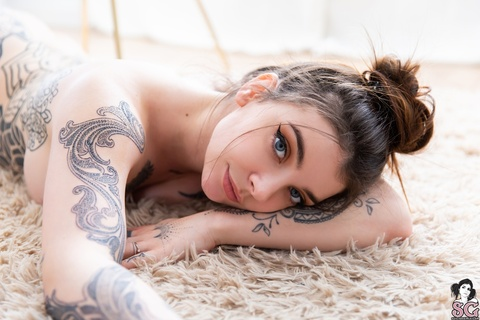 Изображение шапки OnlyFans pialora