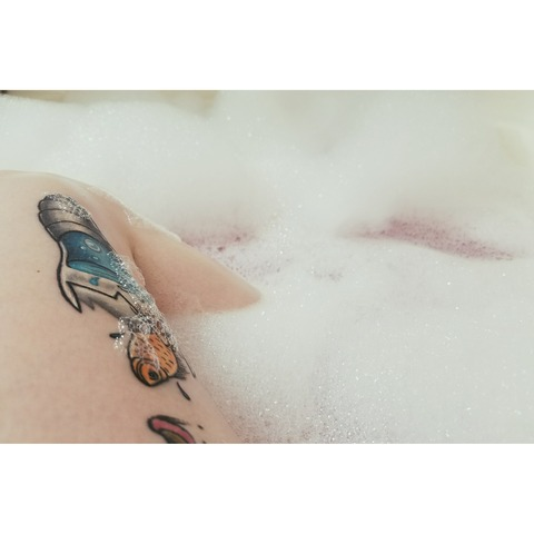 OnlyFansのヘッダー画像 pinkwater_forestpixie