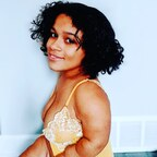 Gambar profil OnlyFans pretty.purple.snowflake