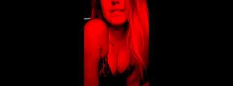 OnlyFansのヘッダー画像 prinxessraaxh