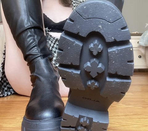 OnlyFansのヘッダー画像 puregirlsweatt