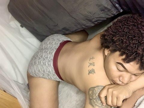 Gambar header OnlyFans qualitycontroll