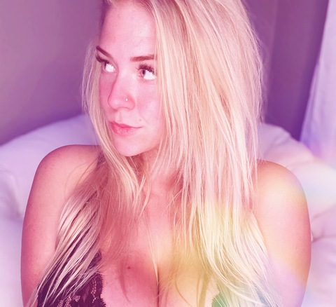 AlleenFans hoofdafbeelding queenblew