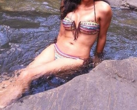 ओनलीफैंस हेडर चित्र queenmab