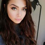 OnlyFansのプロフィール写真 rachelphoenix