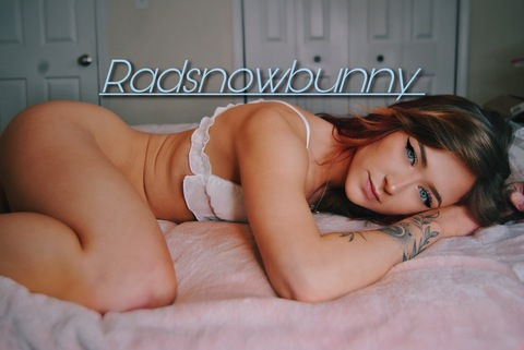 OnlyFansのヘッダー画像 radsnowbunny