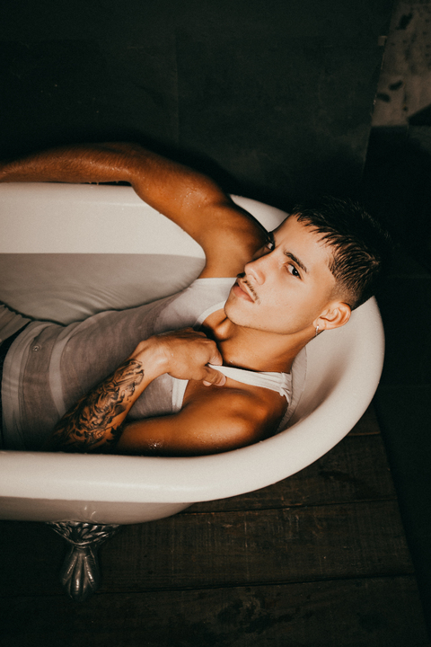 OnlyFans başlık resmi renankalany