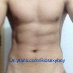 OnlyFans 프로필 사진 riosexyboy