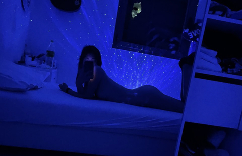 Image d'en-tête OnlyFans rona.1