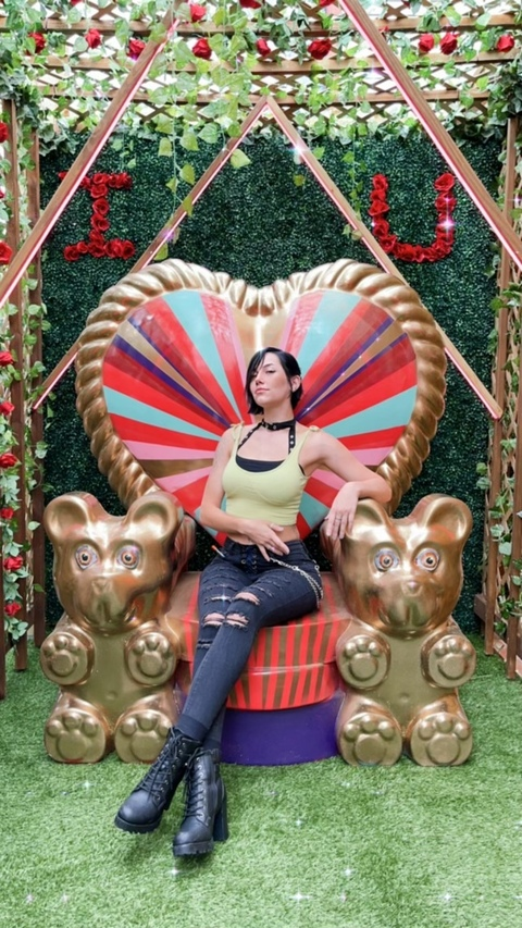 Снимка на заглавието на OnlyFans rox.annnie