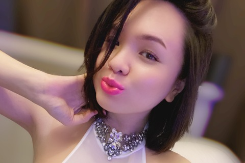 OnlyFans header picture roxbaebae