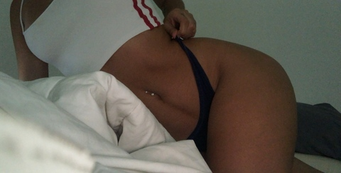 OnlyFans Titelbild roxxannebabyxo