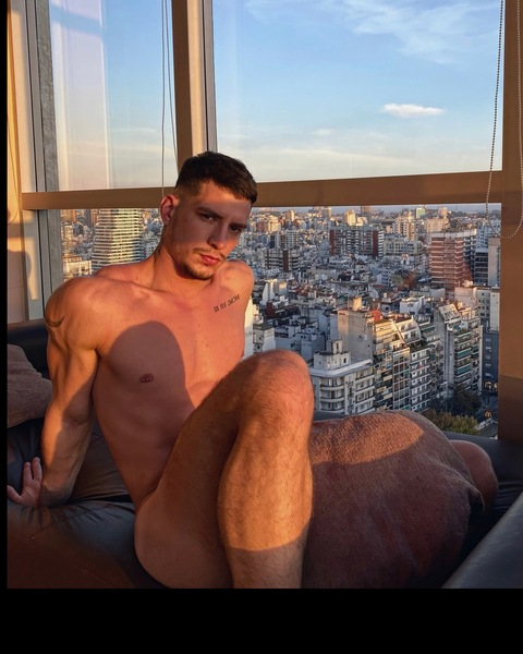 Снимка на заглавието на OnlyFans salvadormartinxxx