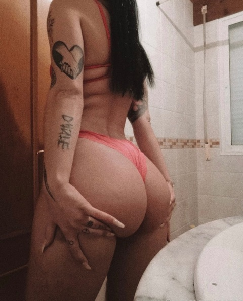 OnlyFans header picture sandralo