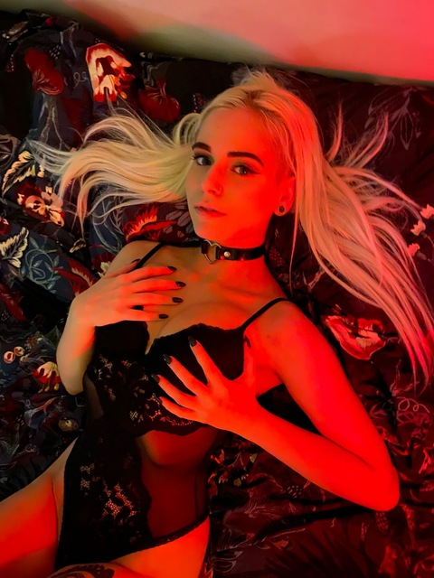 Снимка на заглавието на OnlyFans sarah21212121