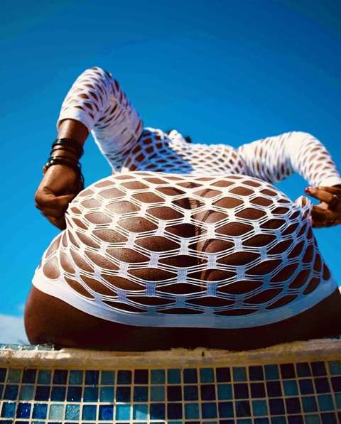 AlleenFans hoofdafbeelding sashi_gapeteaser