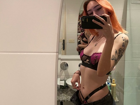 Image d'en-tête OnlyFans saturnblack