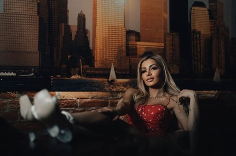 Imagem do cabeçalho do OnlyFans seductiveeve